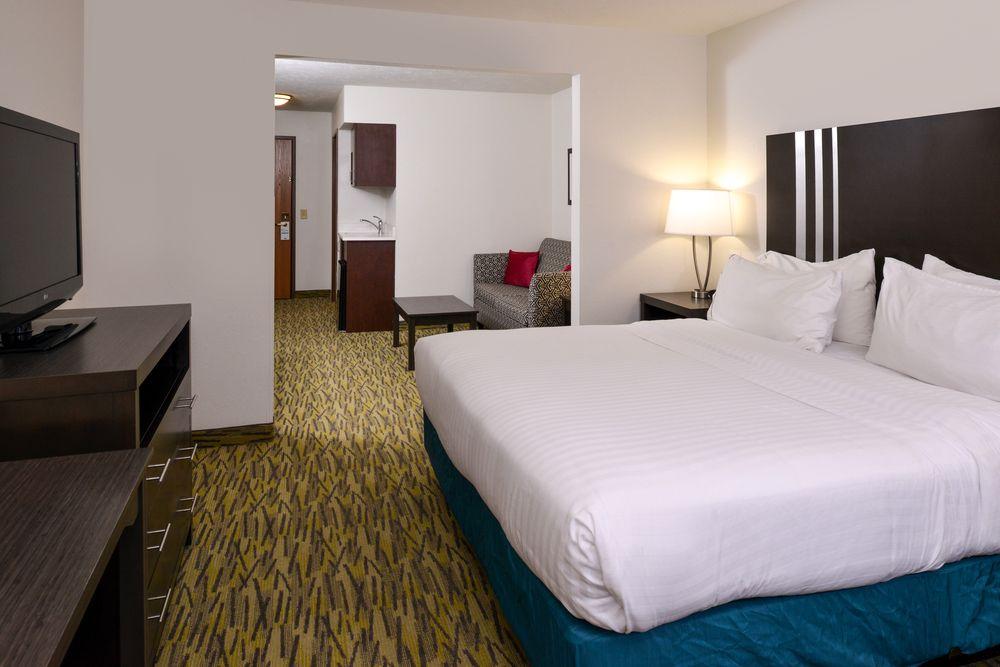 Holiday Inn Express Hotel & Suites Omaha West, An Ihg Hotel Zewnętrze zdjęcie